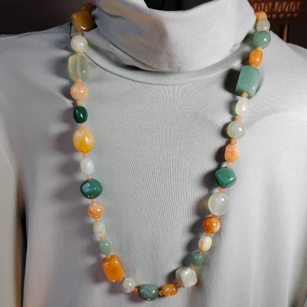 Jay King DTR Jade Necklace in Original Gift Box